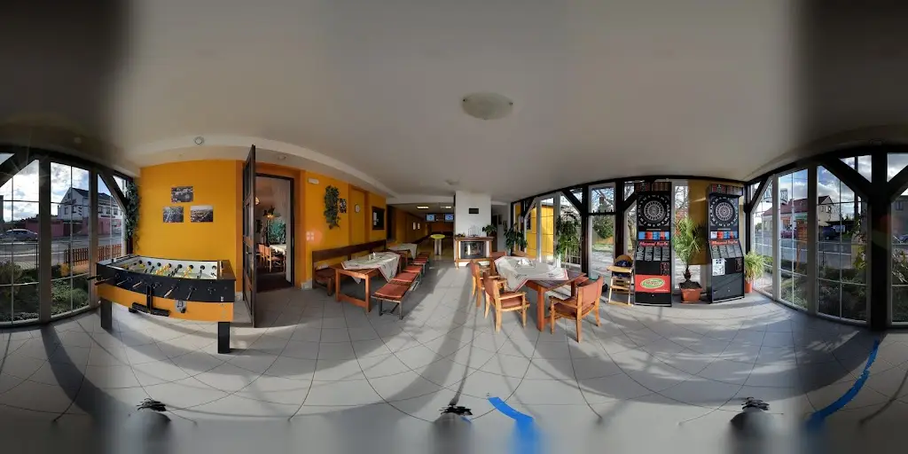 Restaurace U Maxe_Ostroměř_slider_image_3