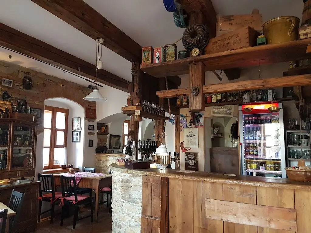 Chalupa Na Plácku restaurant in Okres Rychnov nad Kněžnou