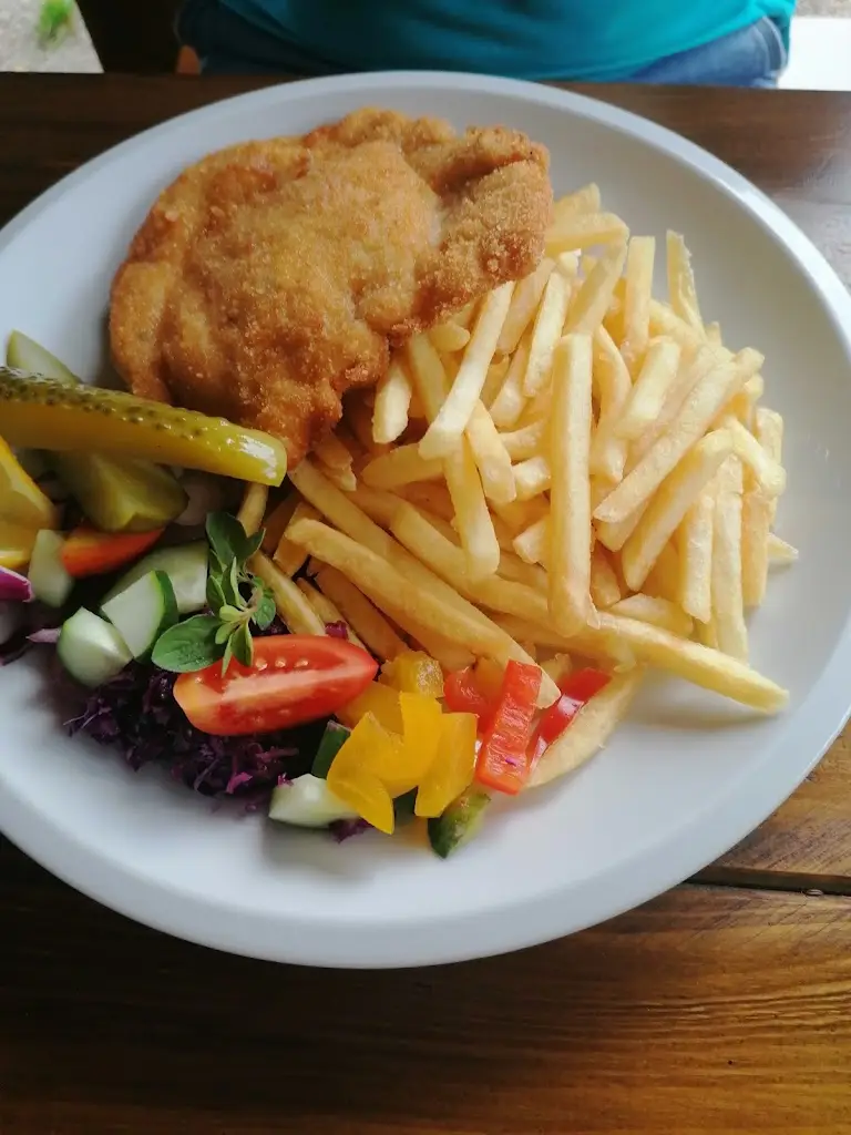 Lucie Petrová_Hostinec U Mařenky_Okres Rychnov nad Kněžnou_review