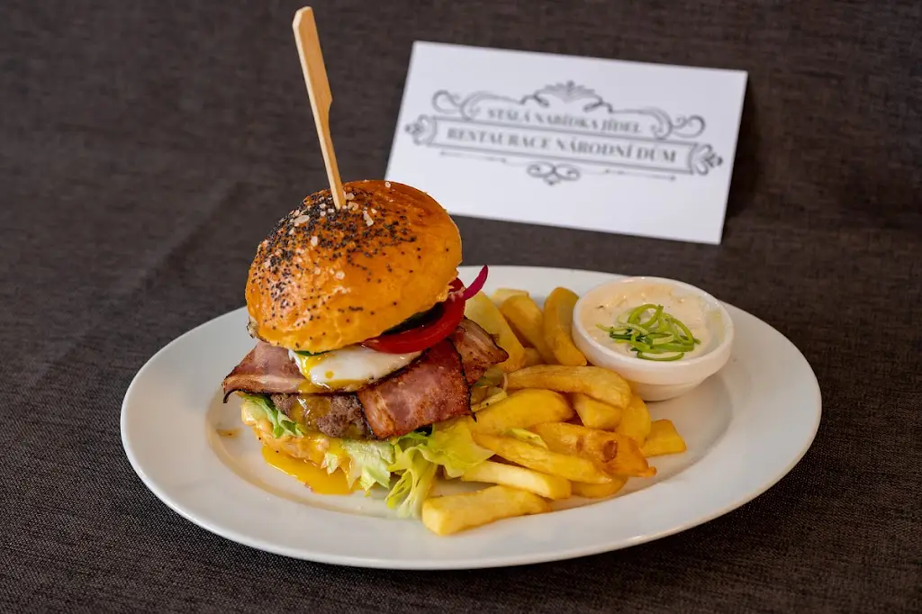 Restaurace Národní dům_Okres Rychnov nad Kněžnou_slider_image_2