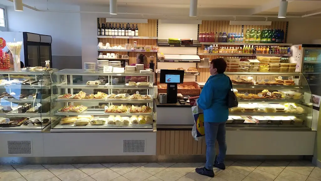 Cukrárna-Lahudky-Bufík Dostál Rychnov nad Kněžnou restaurant in Okres Rychnov nad Kněžnou