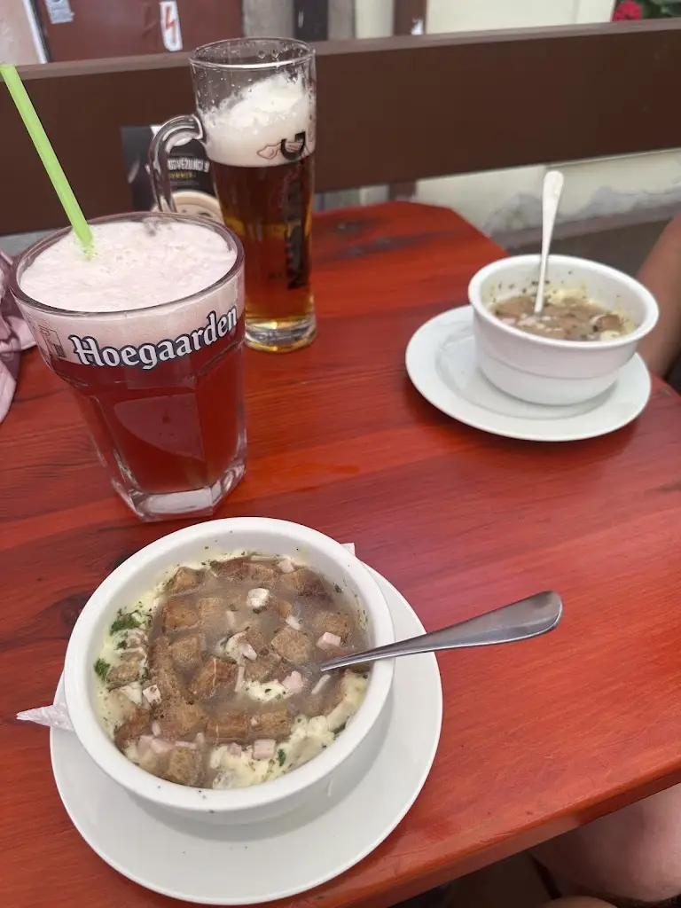 Barbora Kubatova_Restaurace Rychnovský Rynek_Okres Rychnov nad Kněžnou_review