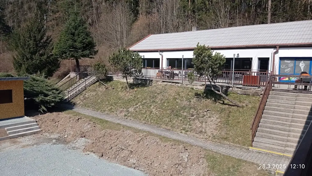 Oldrich Krapka_Včelné bistro a veřejné koupaliště - VHS, s.r.o._Okres Rychnov nad Kněžnou_recensione