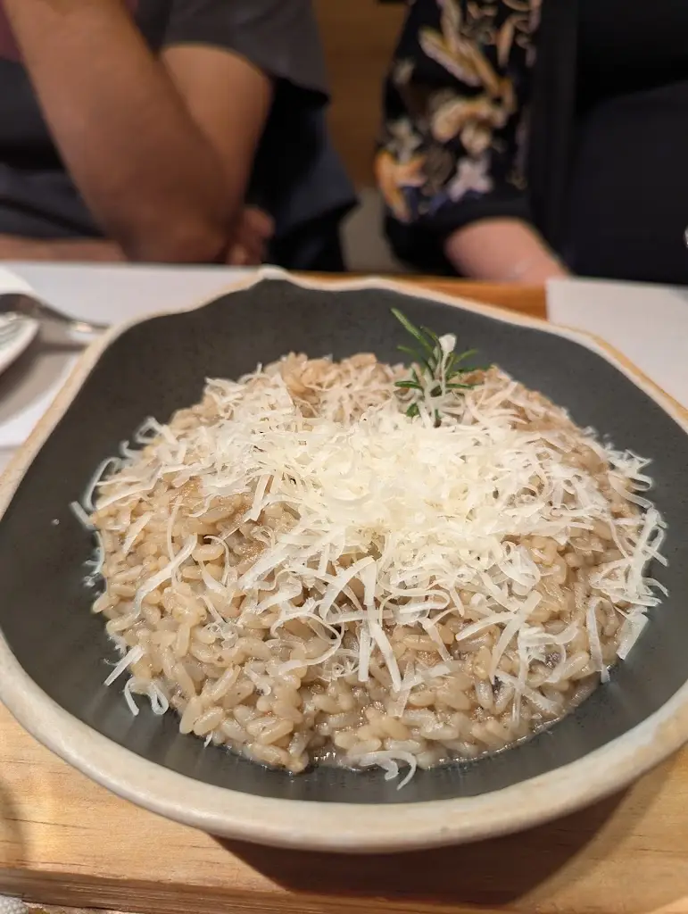 Shay Begun_perretxiCo Chamberí_Pecka_review