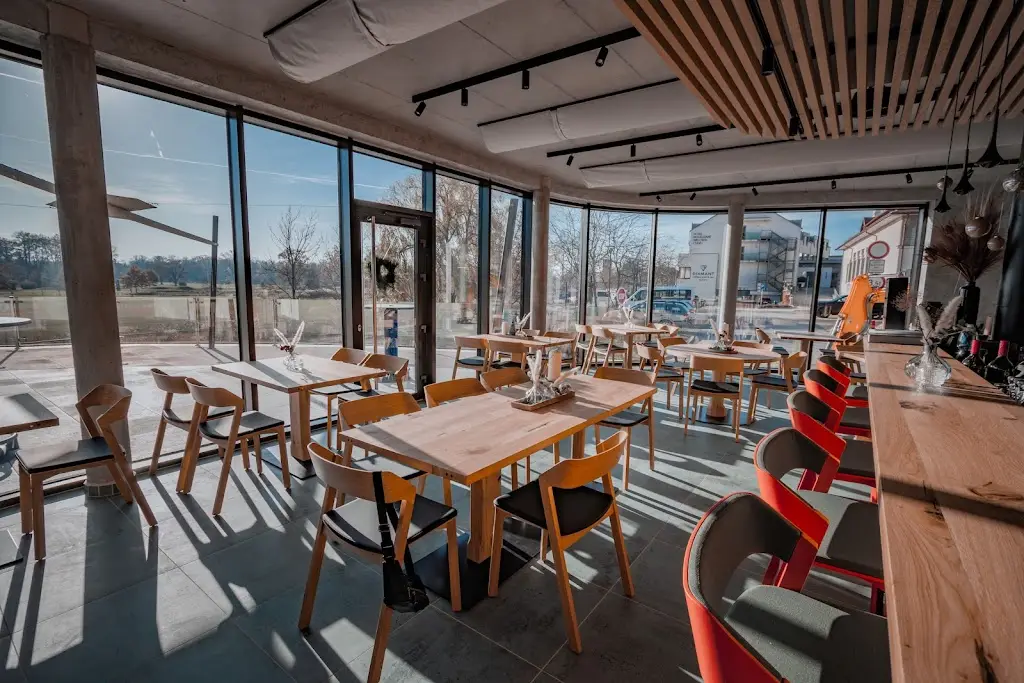 Restaurant Terrace Hluboká restaurant in Hluboká nad Vltavou