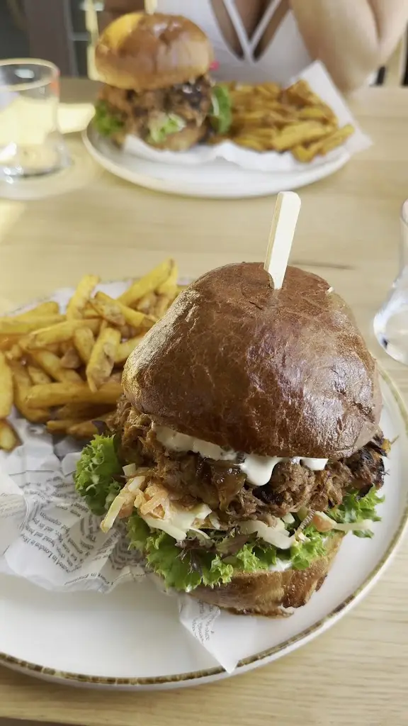 Restaurant Terrace Hluboká_Hluboká nad Vltavou_slider_image_2