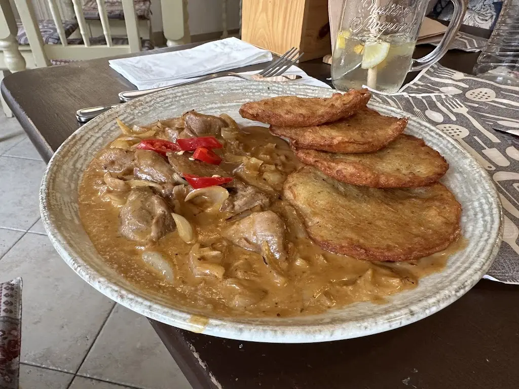 Anton Petrov_Restaurace Jednička Trutnov_Okres Trutnov_review