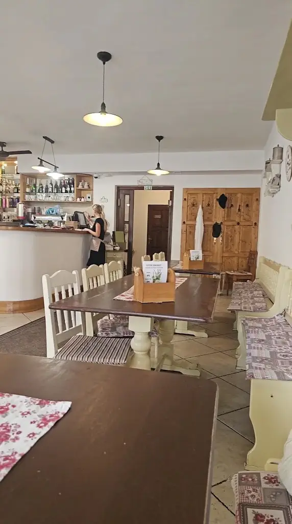 Restaurace Jednička Trutnov_Okres Trutnov_slider_image_2