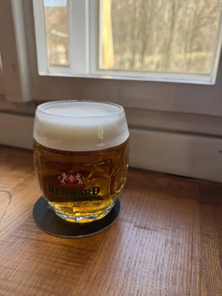 Ilona Nejedlá_Hostinec Na Kopečku_Okres Trutnov_review