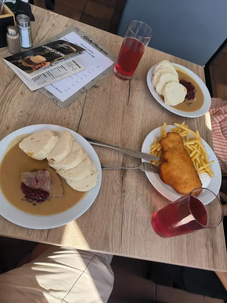 Jiří Modrák_Bistro Panorama_Hluboká nad Vltavou_review