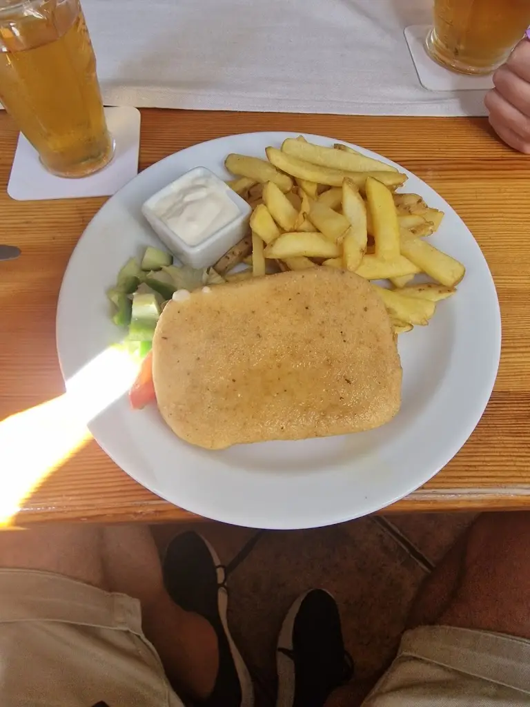 Marcin Piwowarczyk_Na Vidličce_Okres Trutnov_review