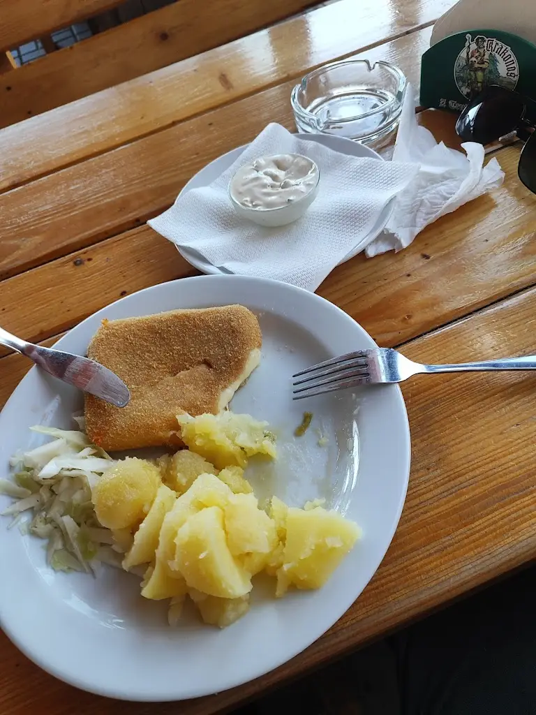 Adam Kaszyński_Restaurace Na Hřišti_Okres Trutnov_review