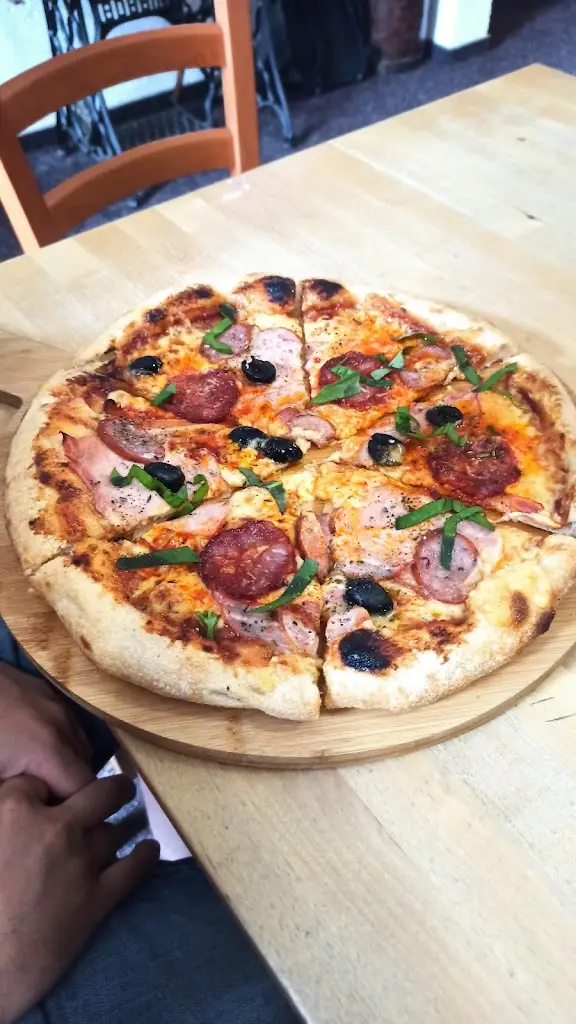 Kristýna Poláchová_Hospoda U lazebnic_Okres Trutnov_review