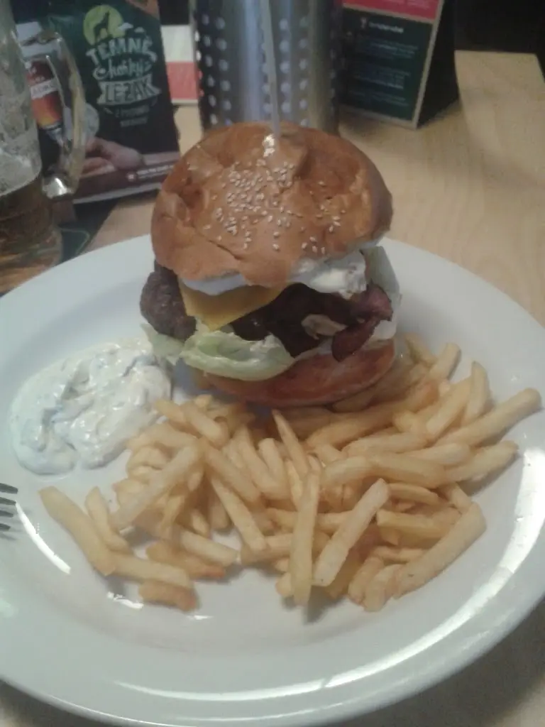 Menu_fo3 Pub&caffe_Okres Trutnov_image_5