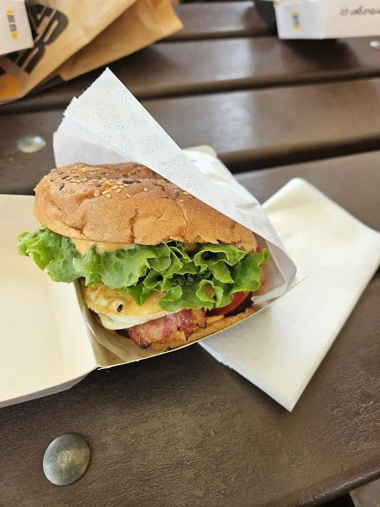 Przemysław Nikonowicz_MASTER BURGER (Trutnov)_Okres Trutnov_review