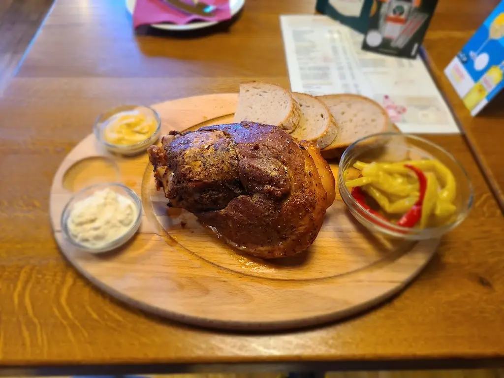 Pivnice U Machače_Okres Trutnov_slider_image_3