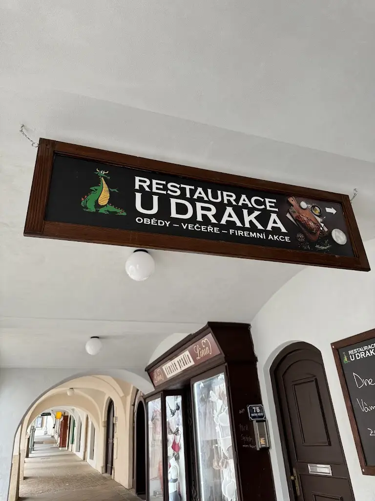 Ewa Repelowska_Restaurace U Draka_Okres Trutnov_review