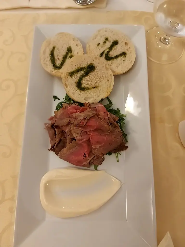 Restaurace Podhrad_Hluboká nad Vltavou_slider_image_2