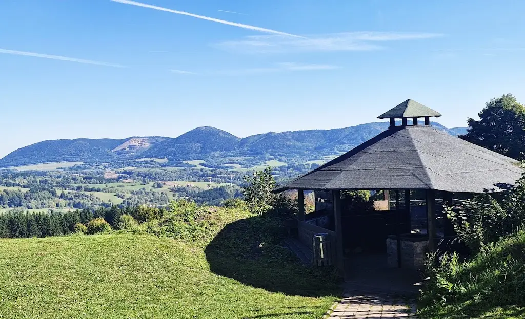 Piotr Janowski_Stánek u Stachelbergu_Okres Trutnov_review