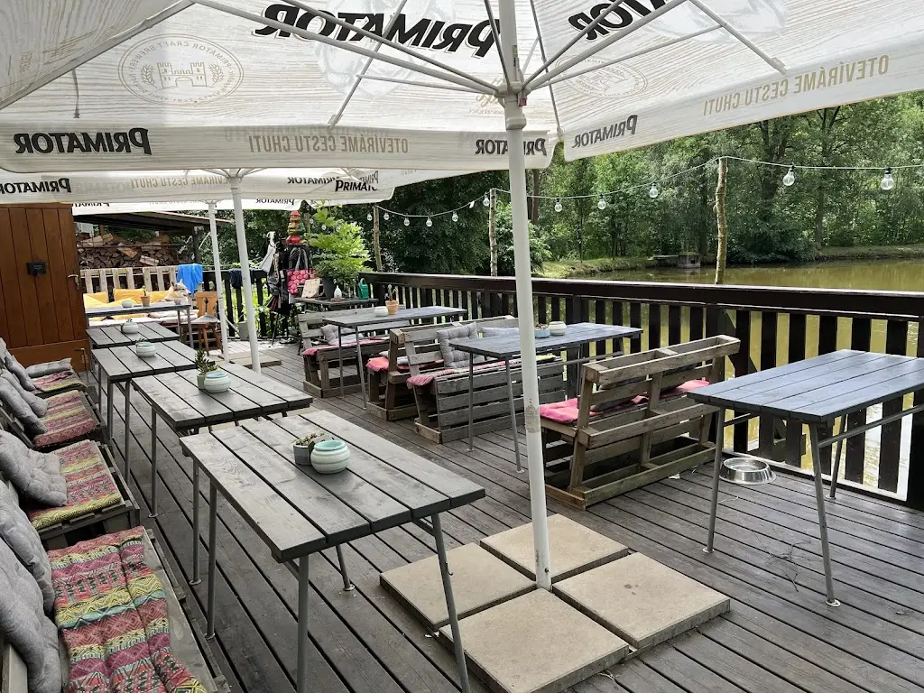 Hospůdka Ryba na Hrázi ristorante a Police nad Metují