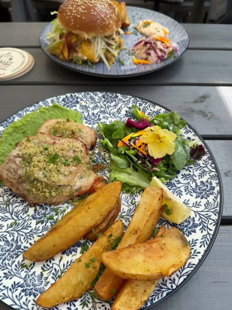 Hospůdka Ryba na Hrázi_Police nad Metují_slider_image_2