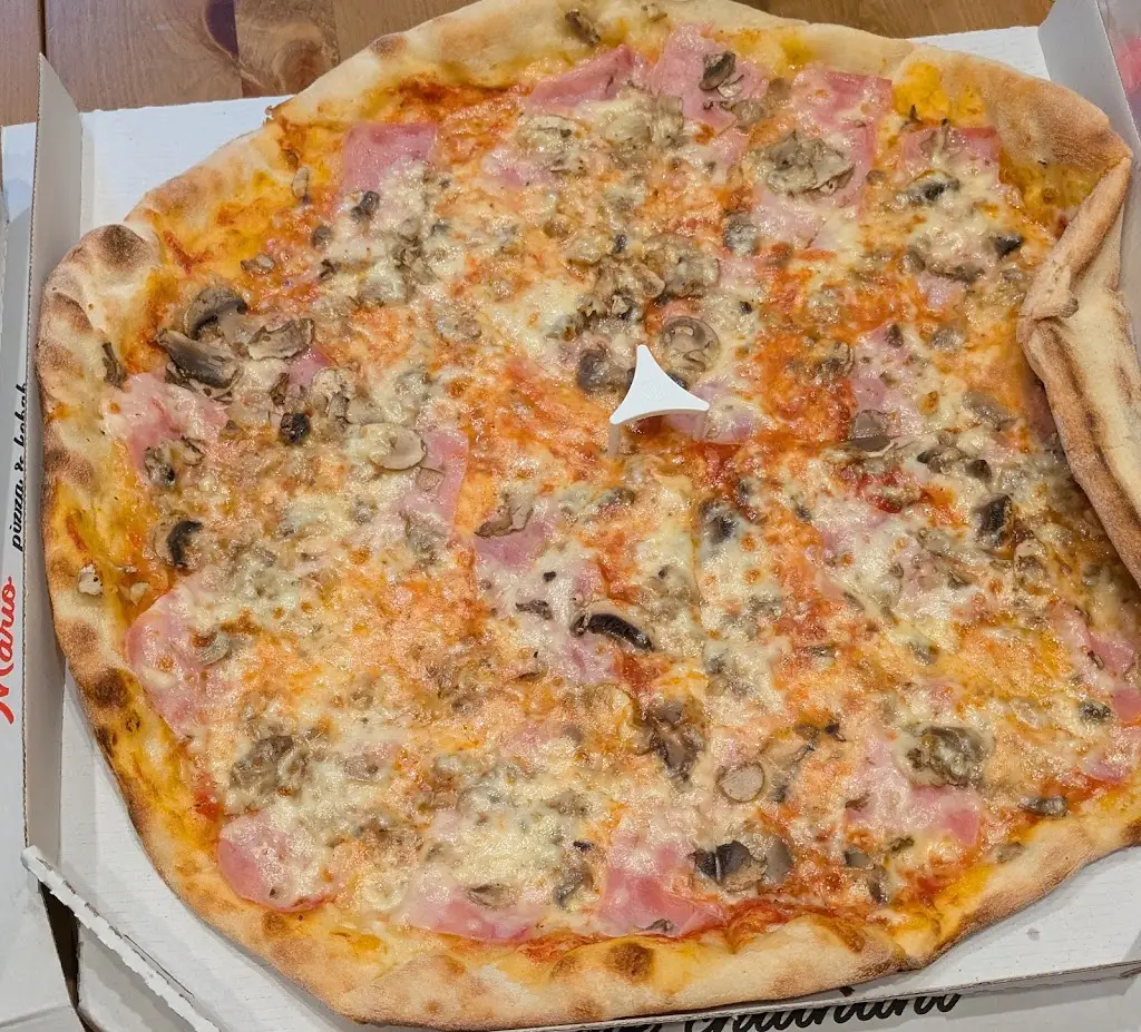 Elisabeth Stumpf_Pizza Mario_Police nad Metují_review