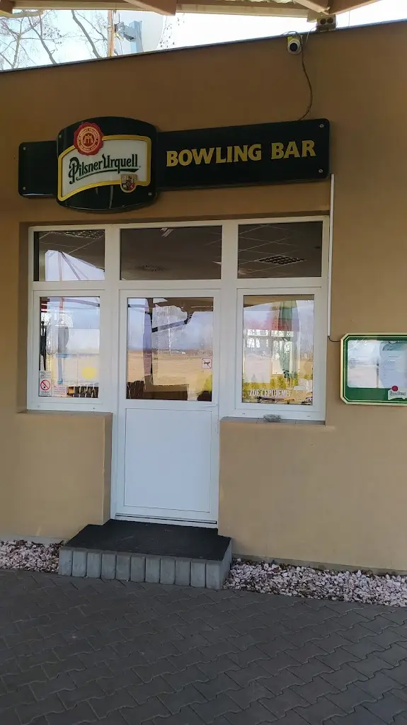 Luboš Pražan_Bowling Bar_Předměřice nad Labem_review