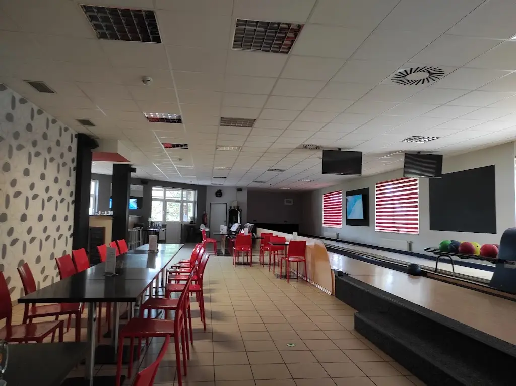 Matej Motyka_Bowling Bar_Předměřice nad Labem_review