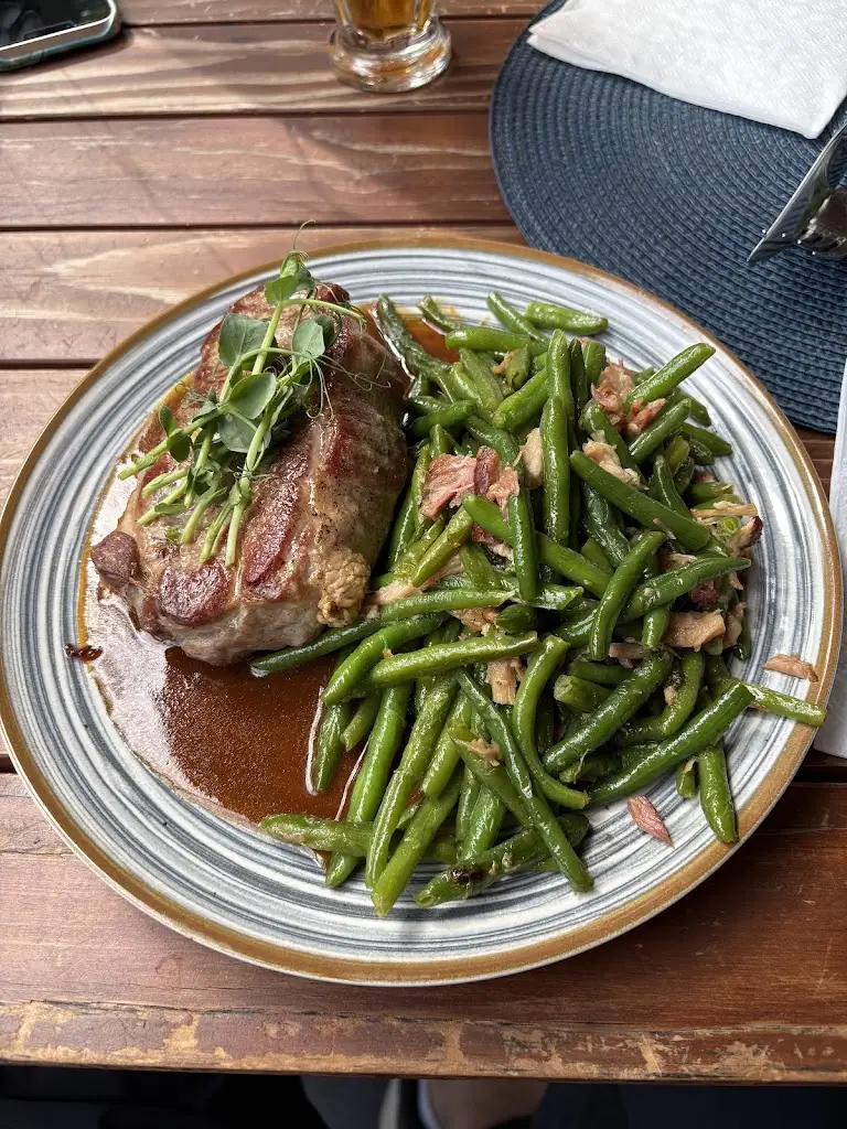 Gabriel B._Restaurace Eleonora_Hluboká nad Vltavou_review