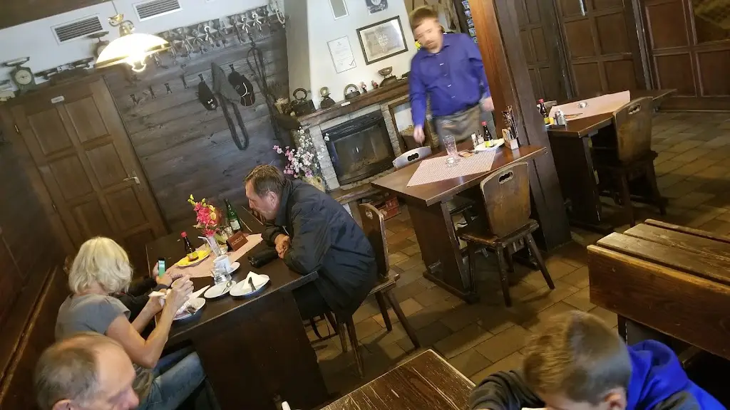 Jeff Pohlman_Rampušák_Rokytnice v Orlických Horách_review