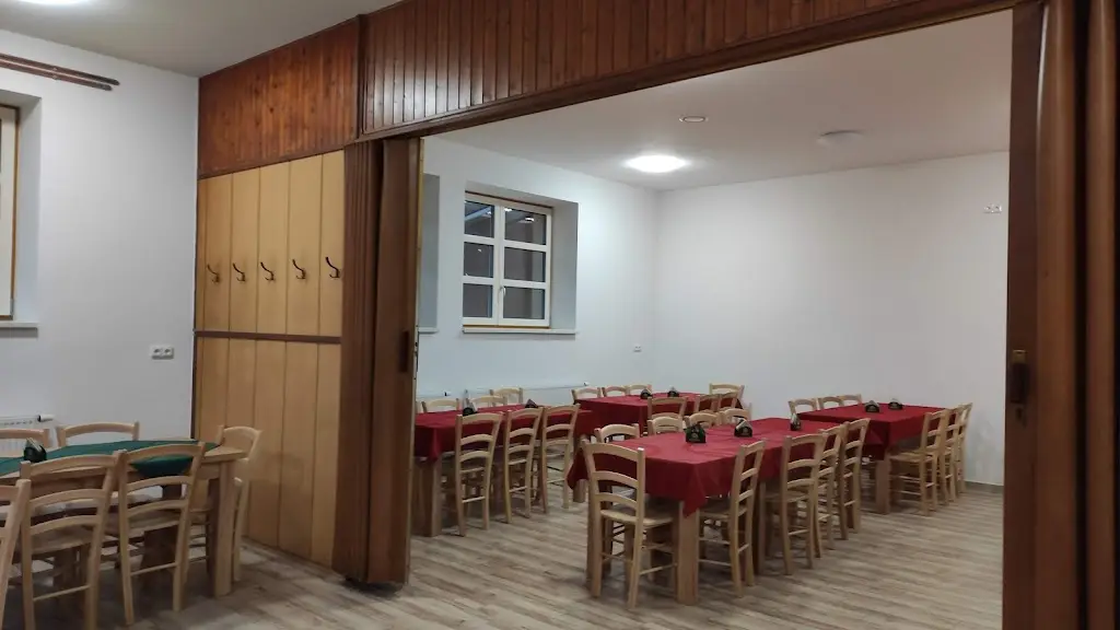 Sokolovna restaurant in Smidary