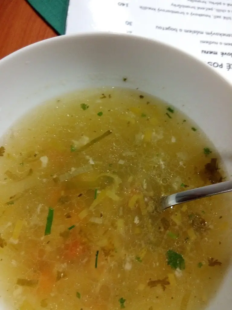 Lukas Pokusny_Společenské centrum Skuhrov_Skuhrov nad Bělou_review