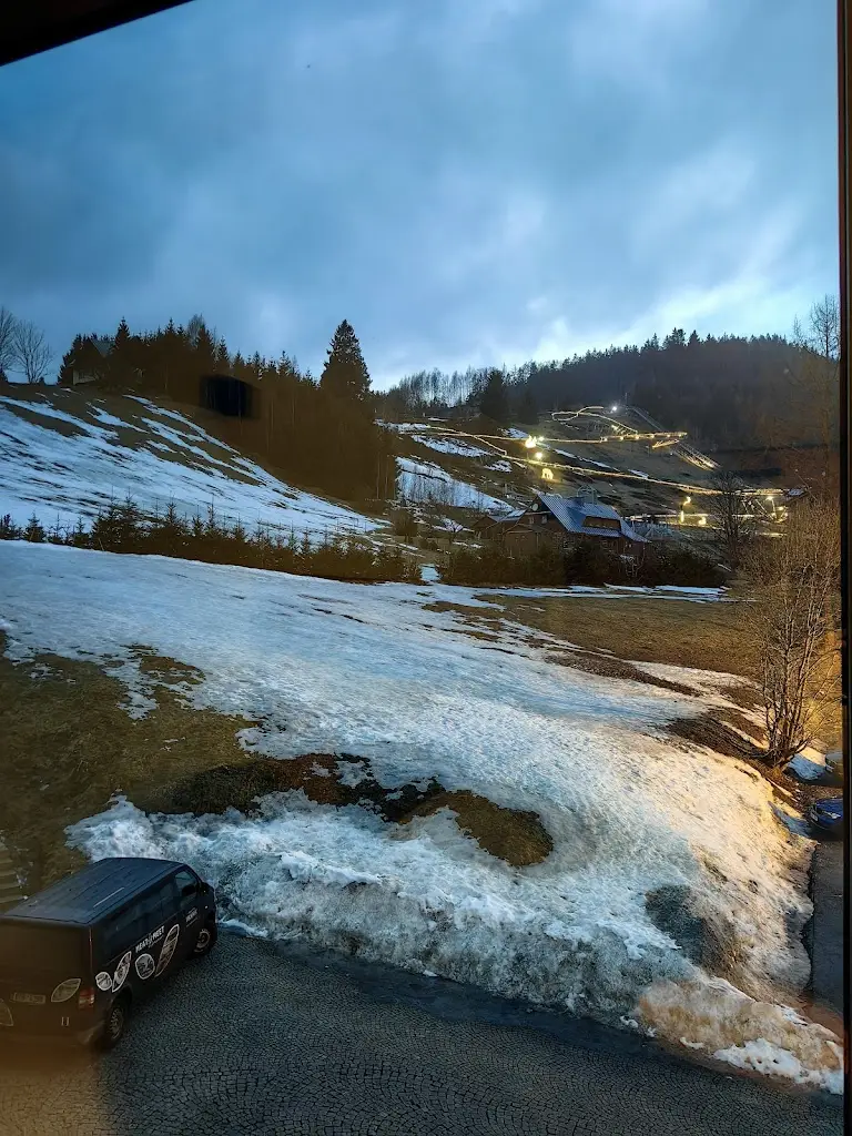 Adolfo Malavasi_Grand Hotel Hradec_Svoboda nad Úpou_review