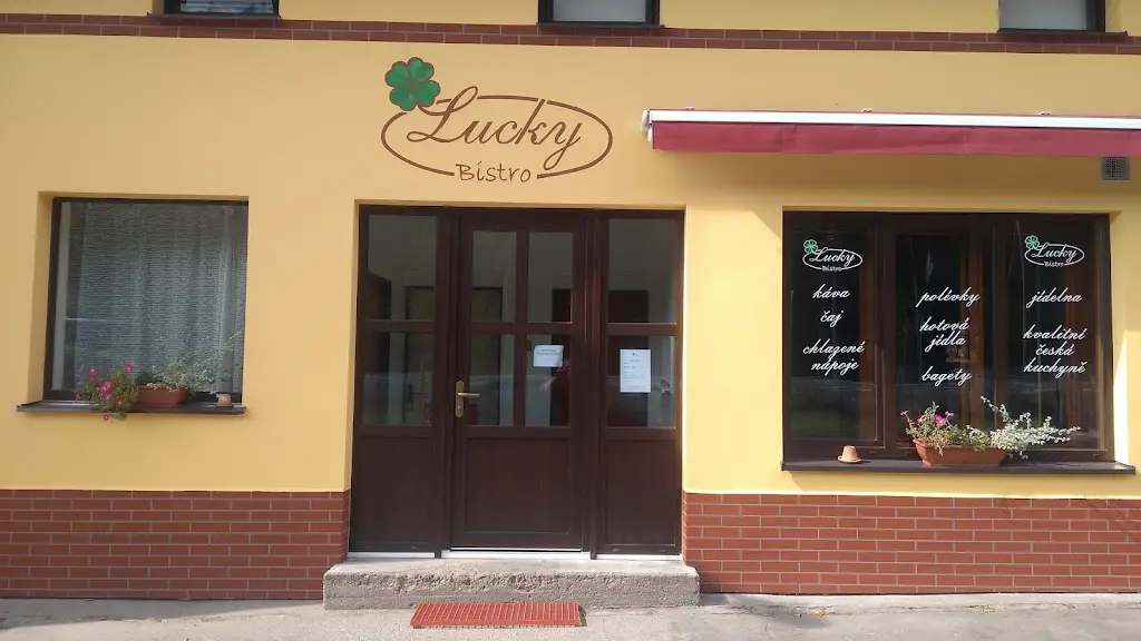 Lucky Bistro_Svoboda nad Úpou_slider_image_1