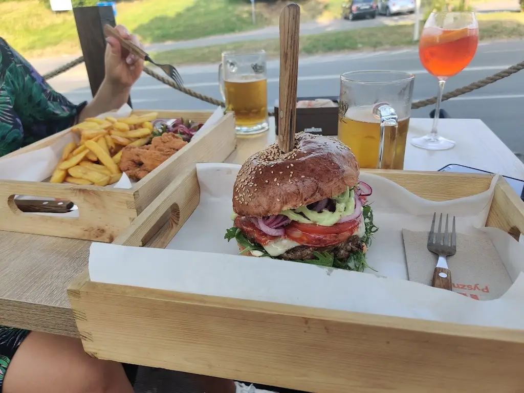 Adam Stępień_Burgery Stacja Sobótka_Sobotka_review