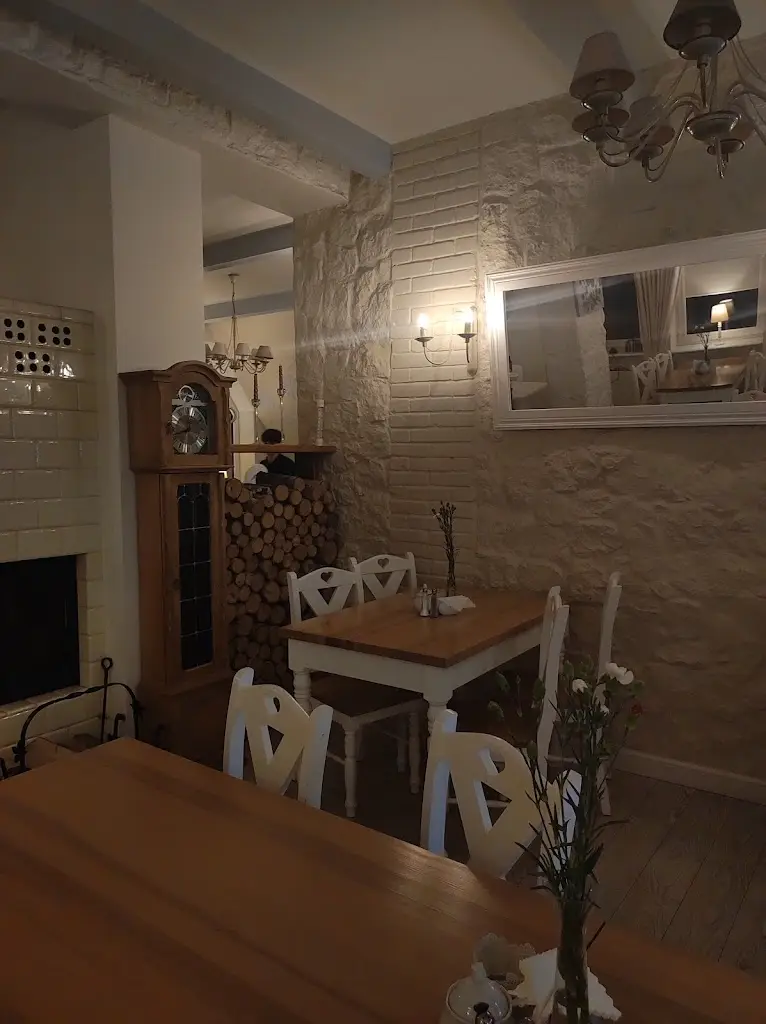 Olga Mihaevich_Modra Sobótka_Sobotka_review