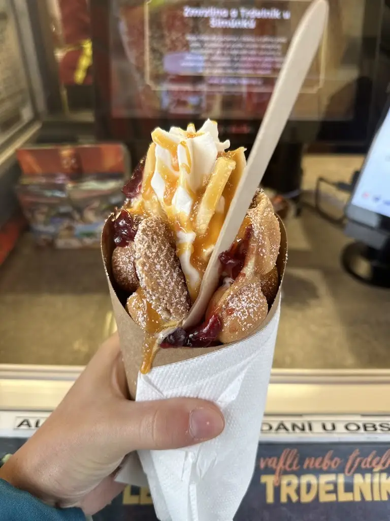 Monika Schreiberová_Zmrzlina a Bubble vafle u Šimůnků_Trutnov_review