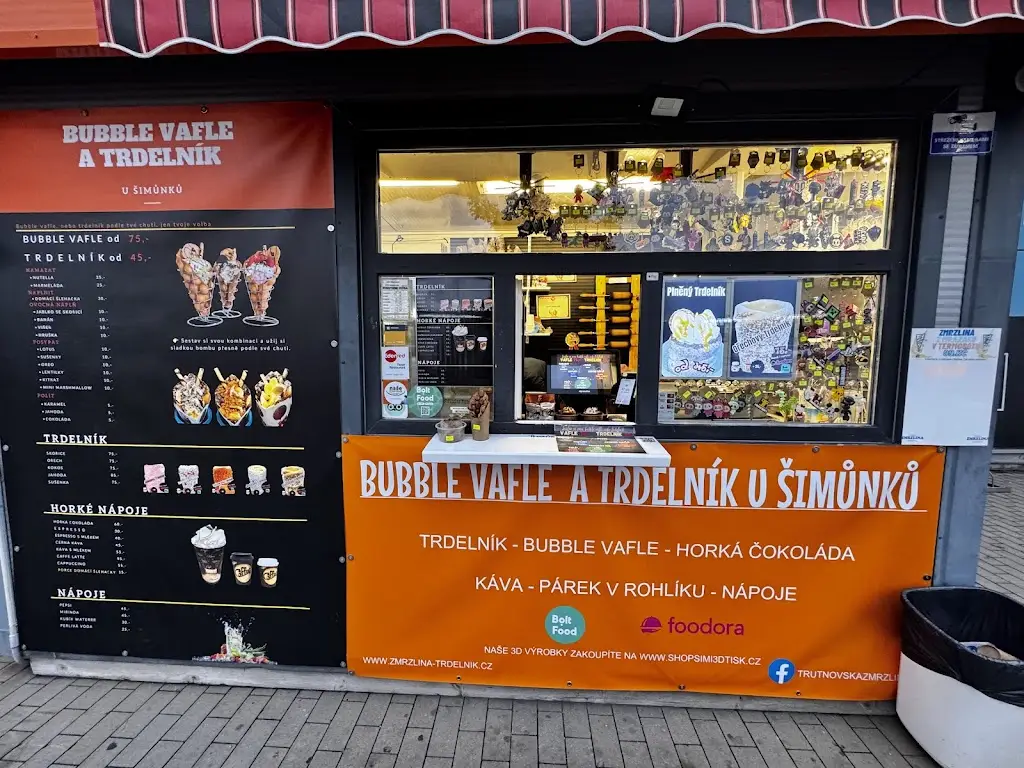 Zmrzlina a Bubble vafle u Šimůnků_Trutnov_slider_image_3