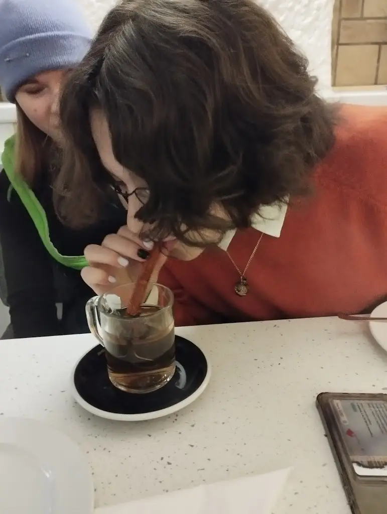 Benji Linhart_Café U Korunek_Trutnov_review