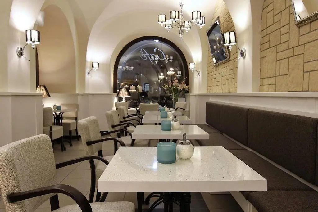 Café U Korunek ristorante a Trutnov