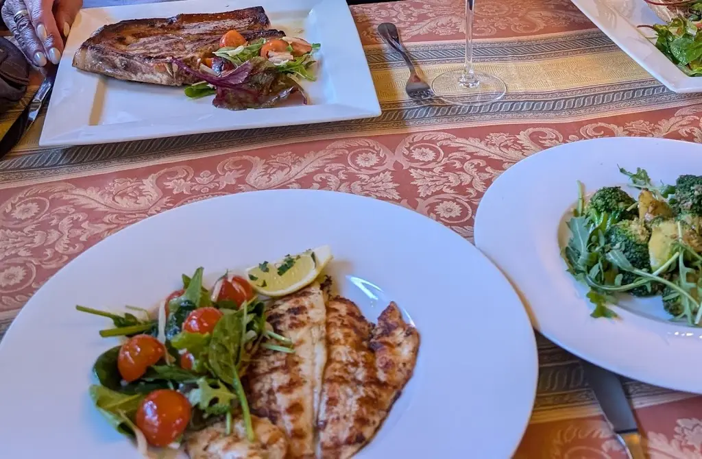 Eli Gordon_Felicita L´Originale u Hradce Králové_Třebechovice pod Orebem_review