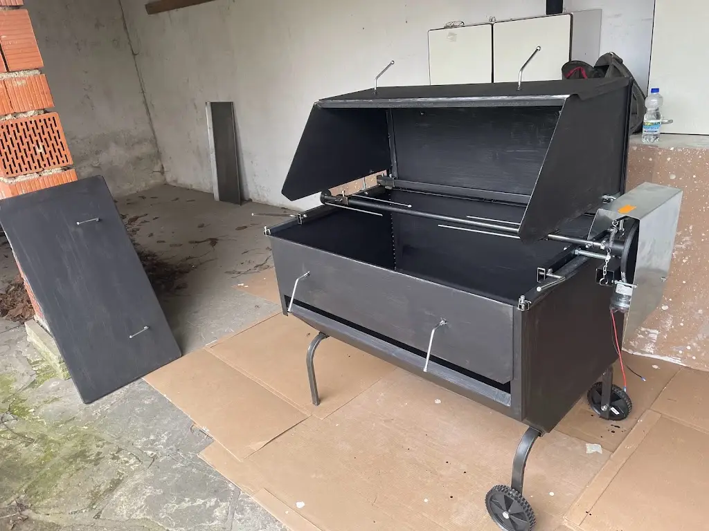 Grily Třebechovice - půjčovna_Třebechovice pod Orebem_slider_image_2