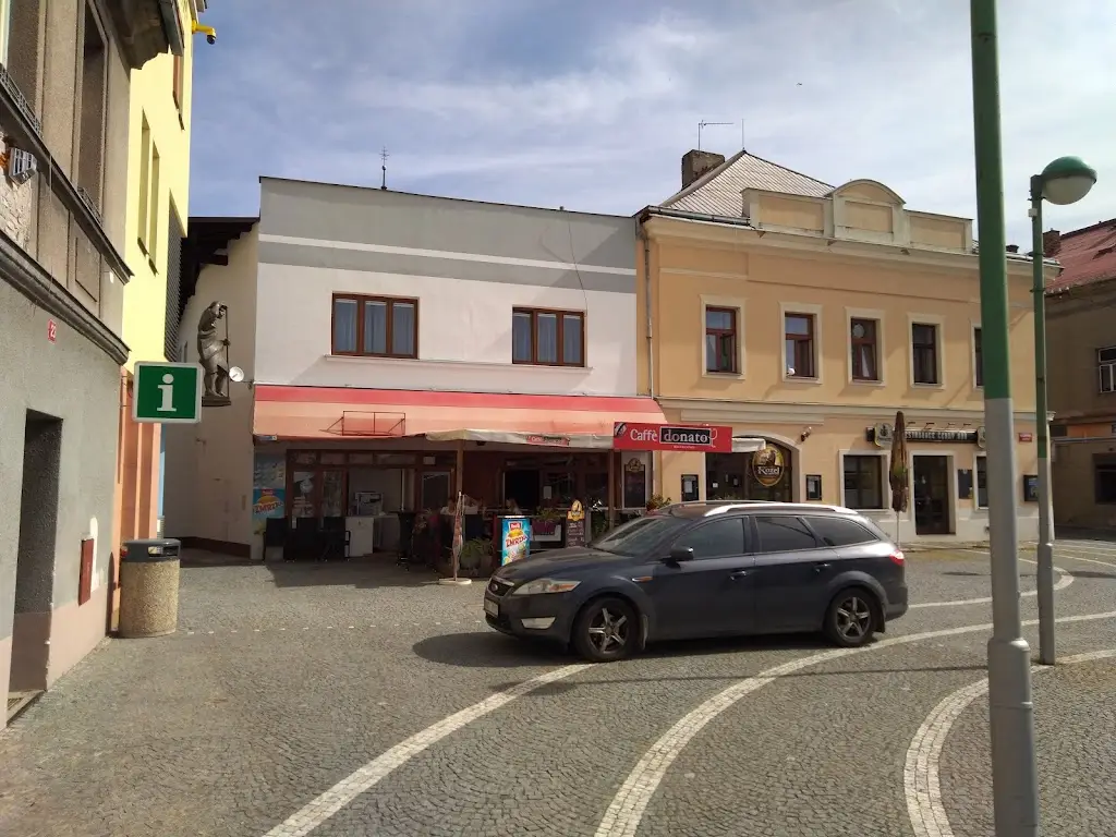 Miroslav Matějka_Caffé donato_Třebechovice pod Orebem_review