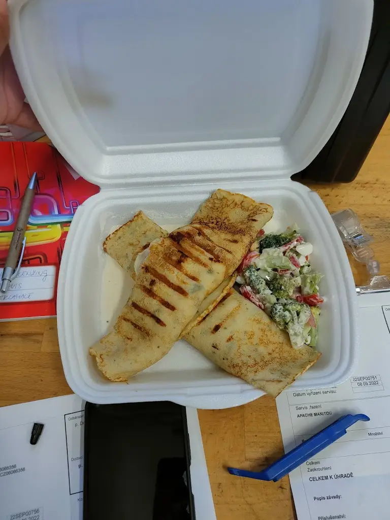 Jakub Čáslavský_Kavárna Přístav_Úpice_review