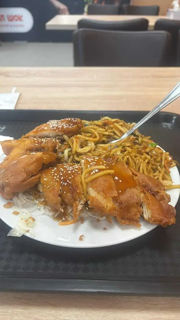 Kristina Gaborčikova_Asian Wok_Vamberk_review