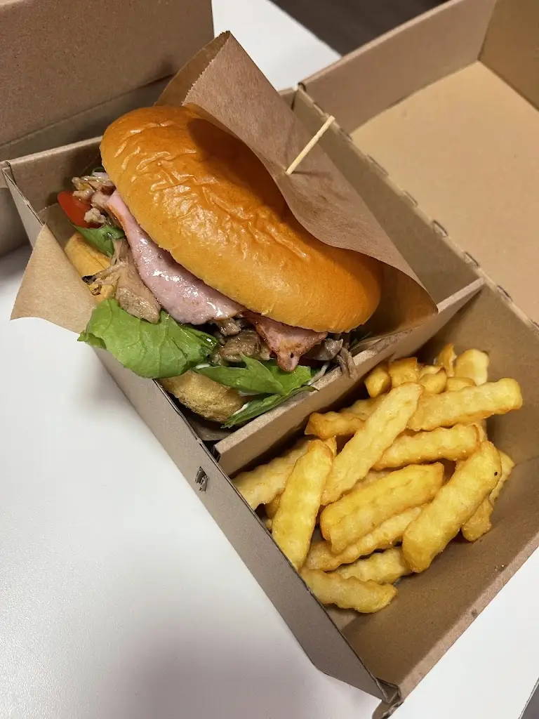 Nik's Pizza_Vamberk_slider_image_3