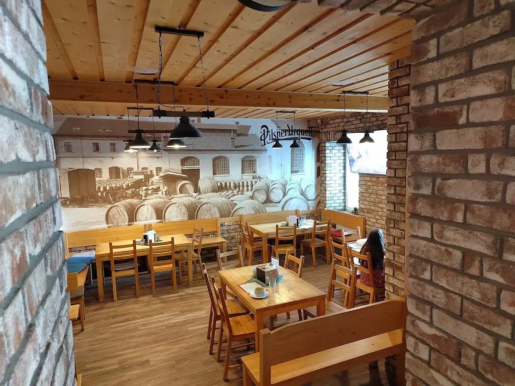 Restaurace U Věže restaurant in Týniště nad Orlicí