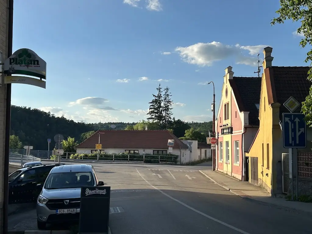 Restaurace a Penzion u Dostálů_Hluboká nad Vltavou_slider_image_2