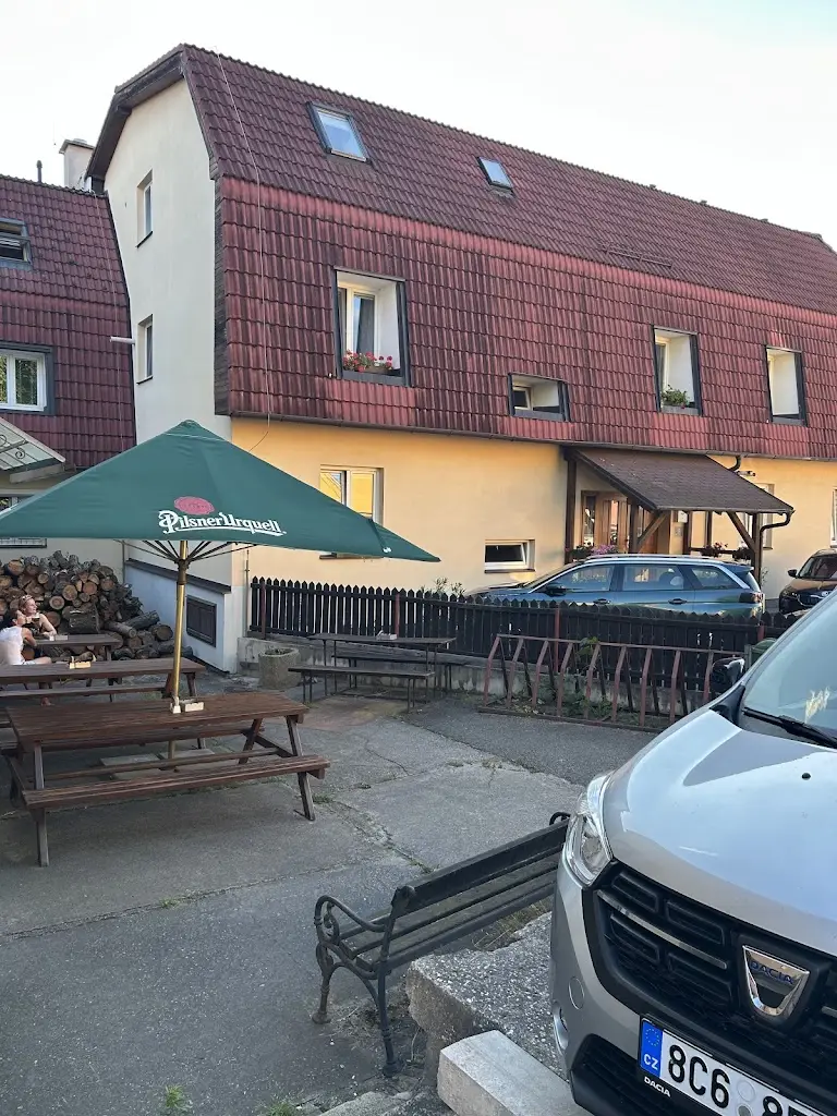 Restaurace a Penzion u Dostálů_Hluboká nad Vltavou_slider_image_3