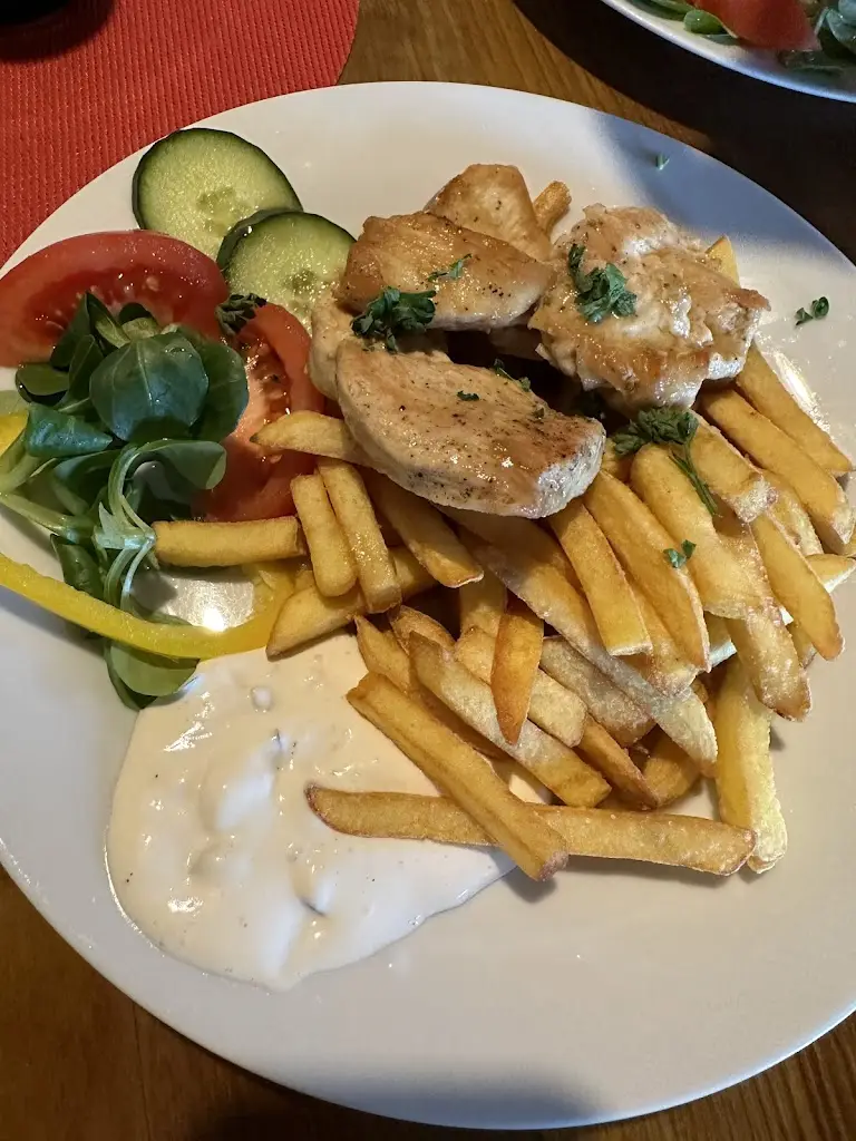 Restaurace Za Mostem_Zadní Mostek_slider_image_3